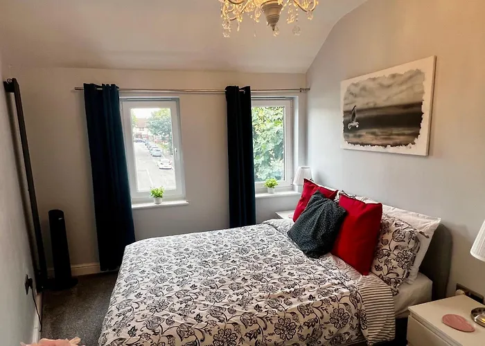 The Wedge, Seaside Beach House - Sleeps 6